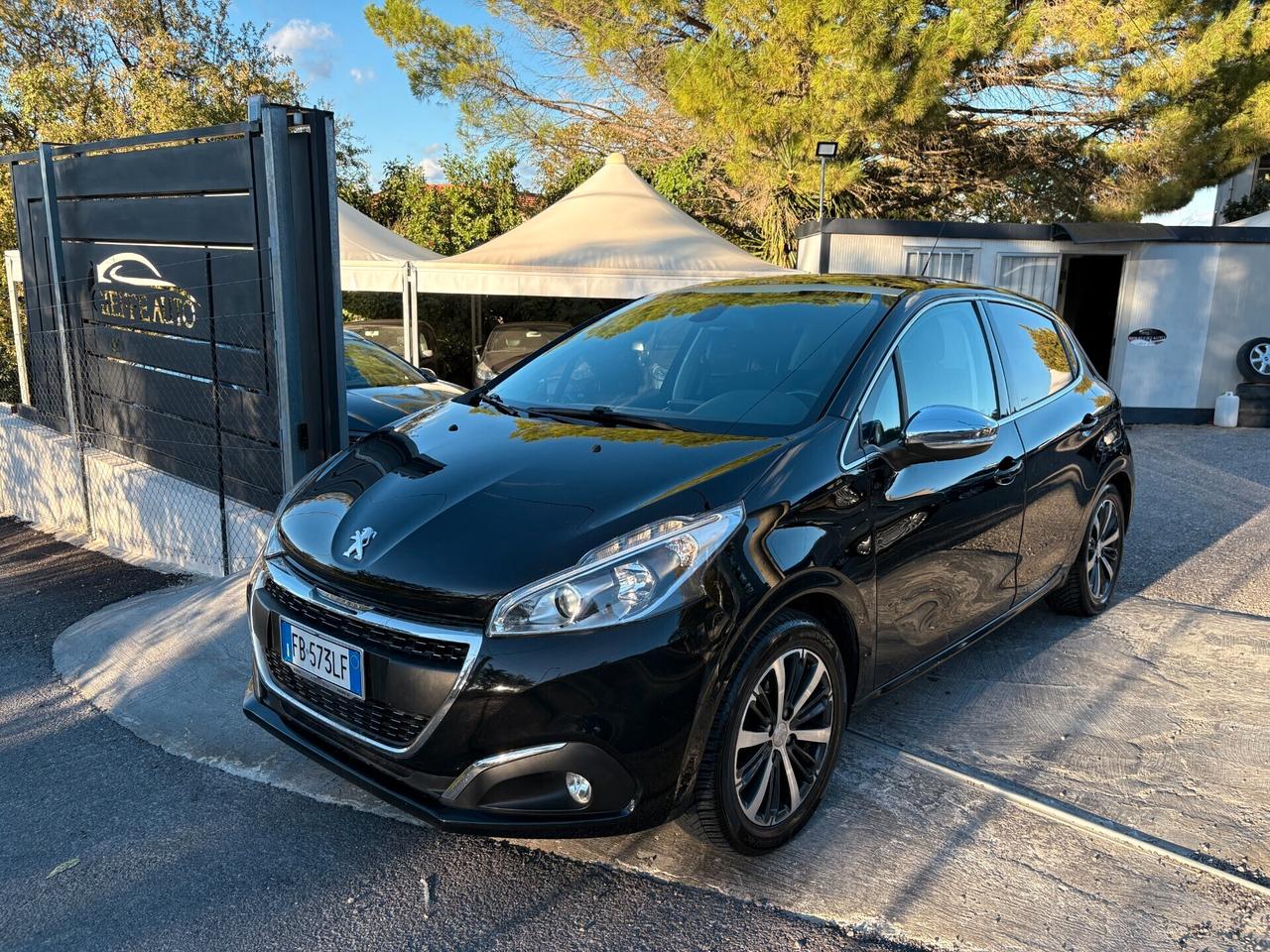 Peugeot 208 Allure KM Certificati (Tetto panoramico)