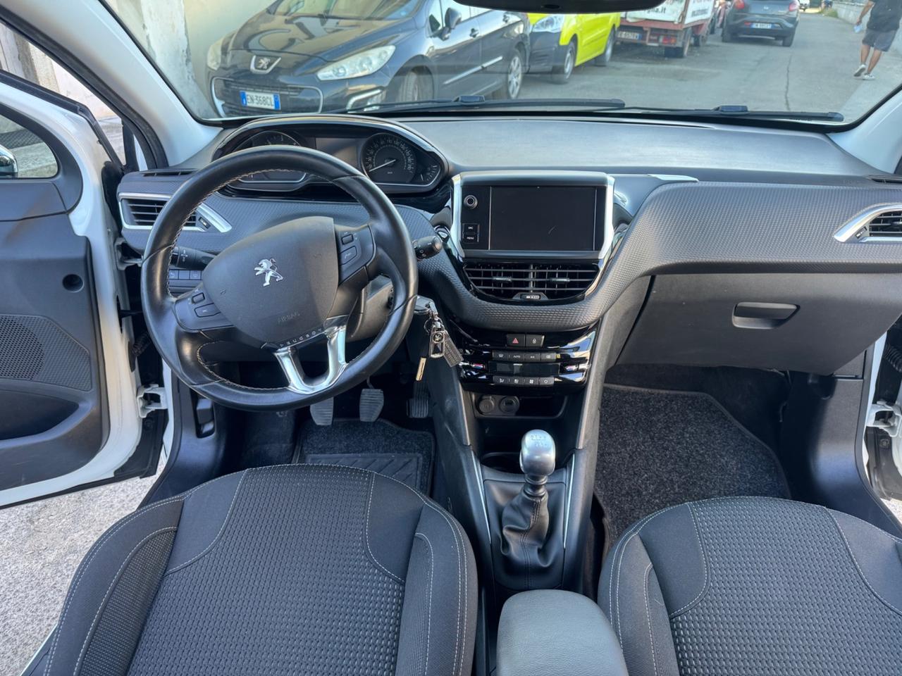 Peugeot 208 BlueHDi 100 S&S 5 porte GT Line