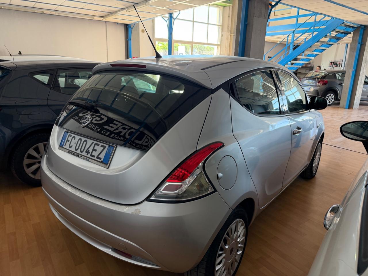 Lancia Ypsilon 1.2 69 CV 5 porte 2015