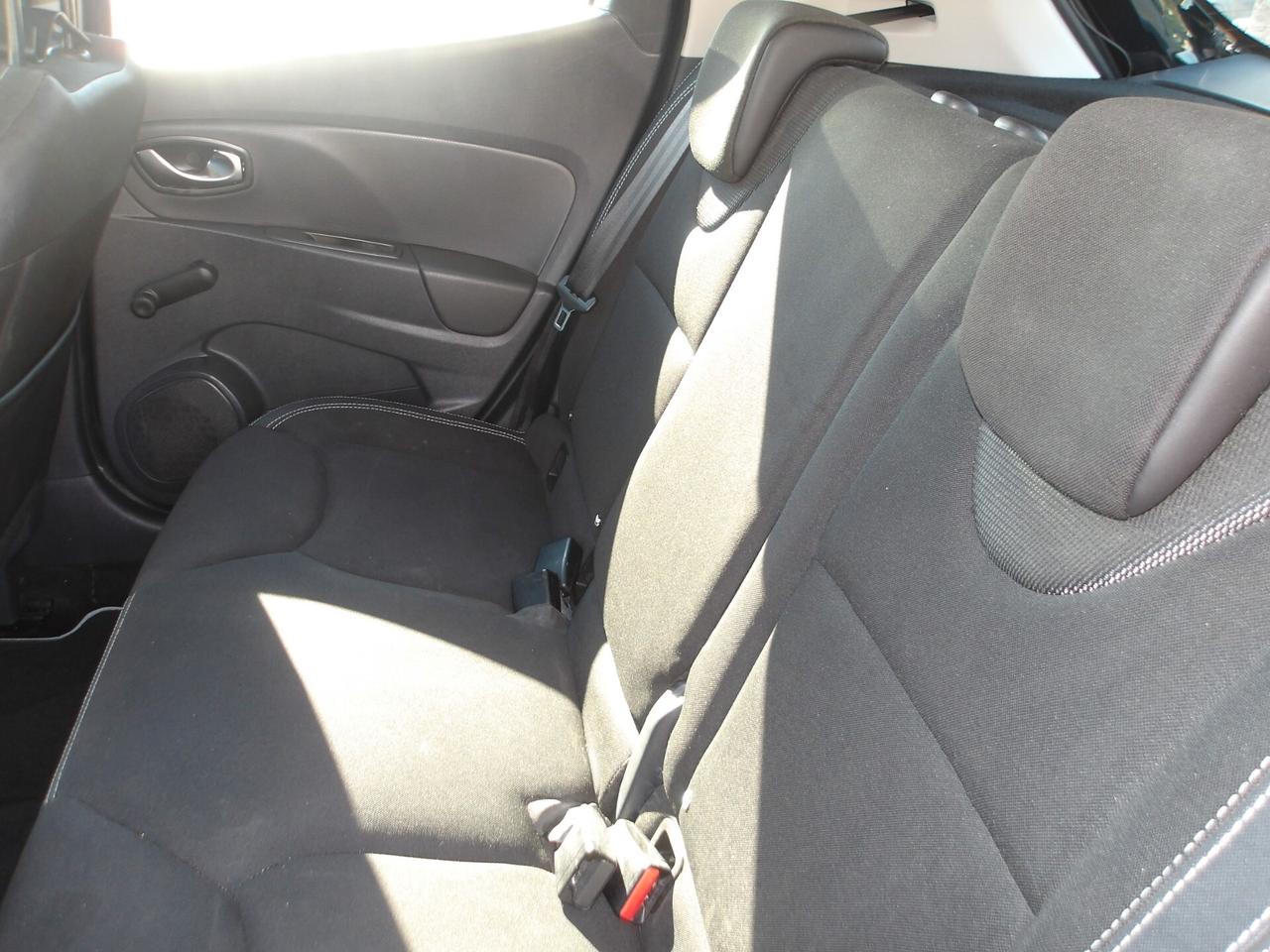 RENAULT CLIO 1.5 DCI-NAVI-GARANZIA FULL
