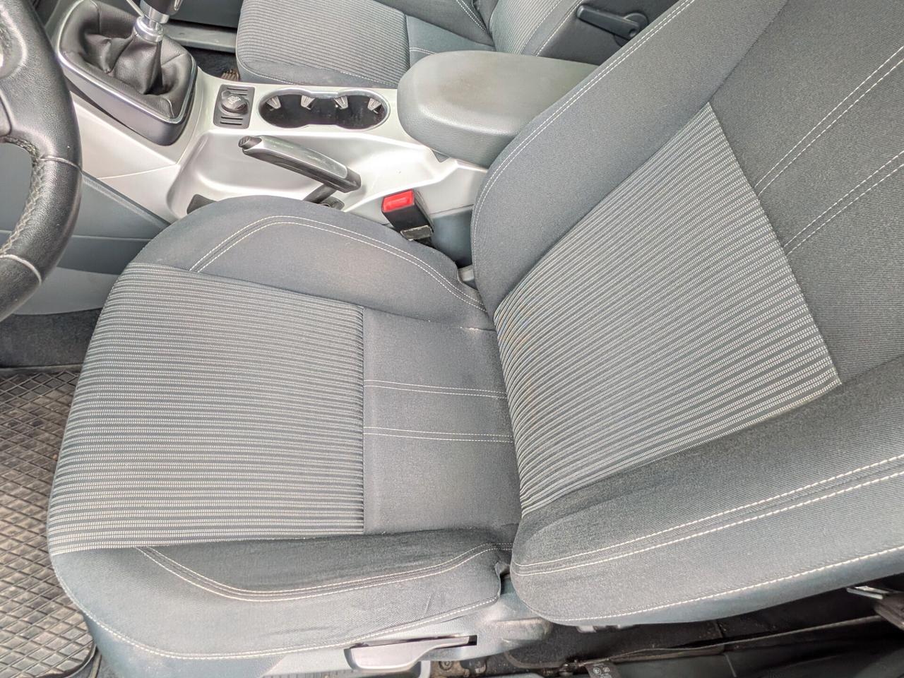 Ford C-Max 1.6 TDCi 115CV Titanium