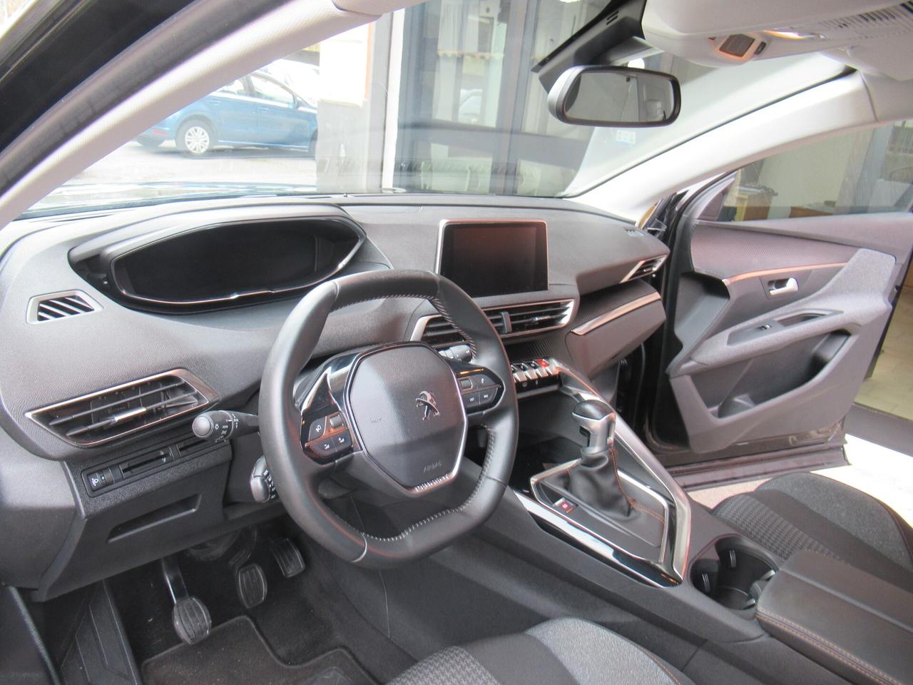 Peugeot 3008 BlueHDi 130 S&S Business