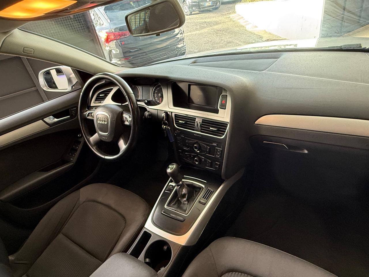 Audi A4 Avant 2.0 TDI 120CV station wagon