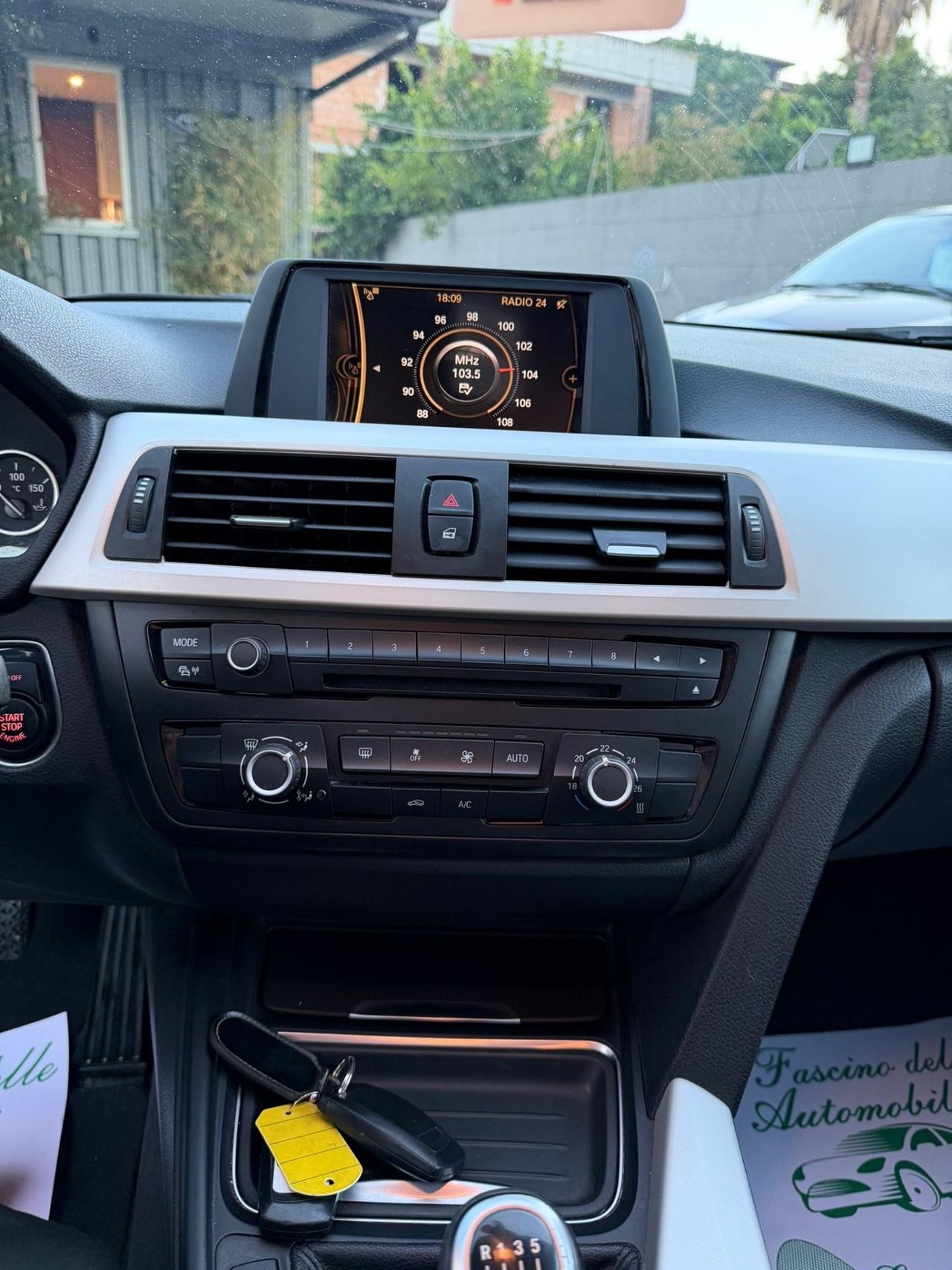 Bmw 318 318d Touring Luxury