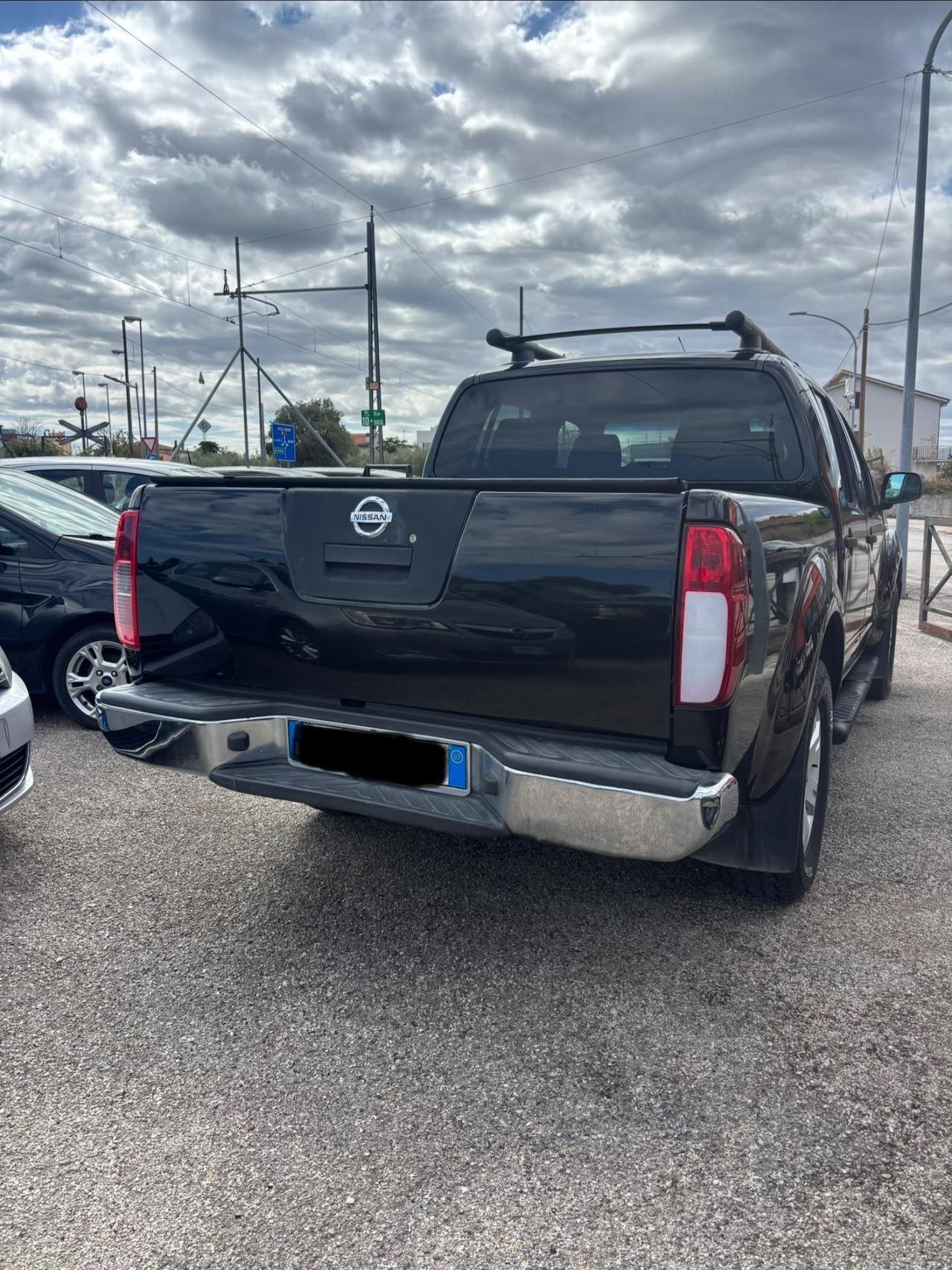 Nissan Navara 2.5 dCi 4 porte Double Cab SE