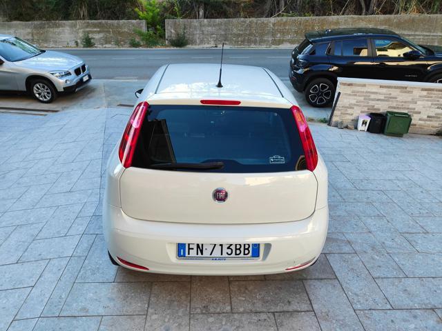 FIAT Punto 1.4 8V 5 porte Natural Power Street *VENDUTA*