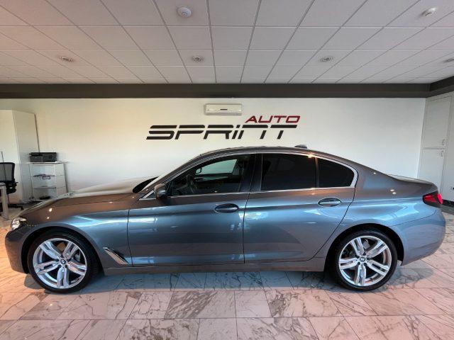 BMW 530 d Berlina 249cv xDrive Business StepTronic 48V