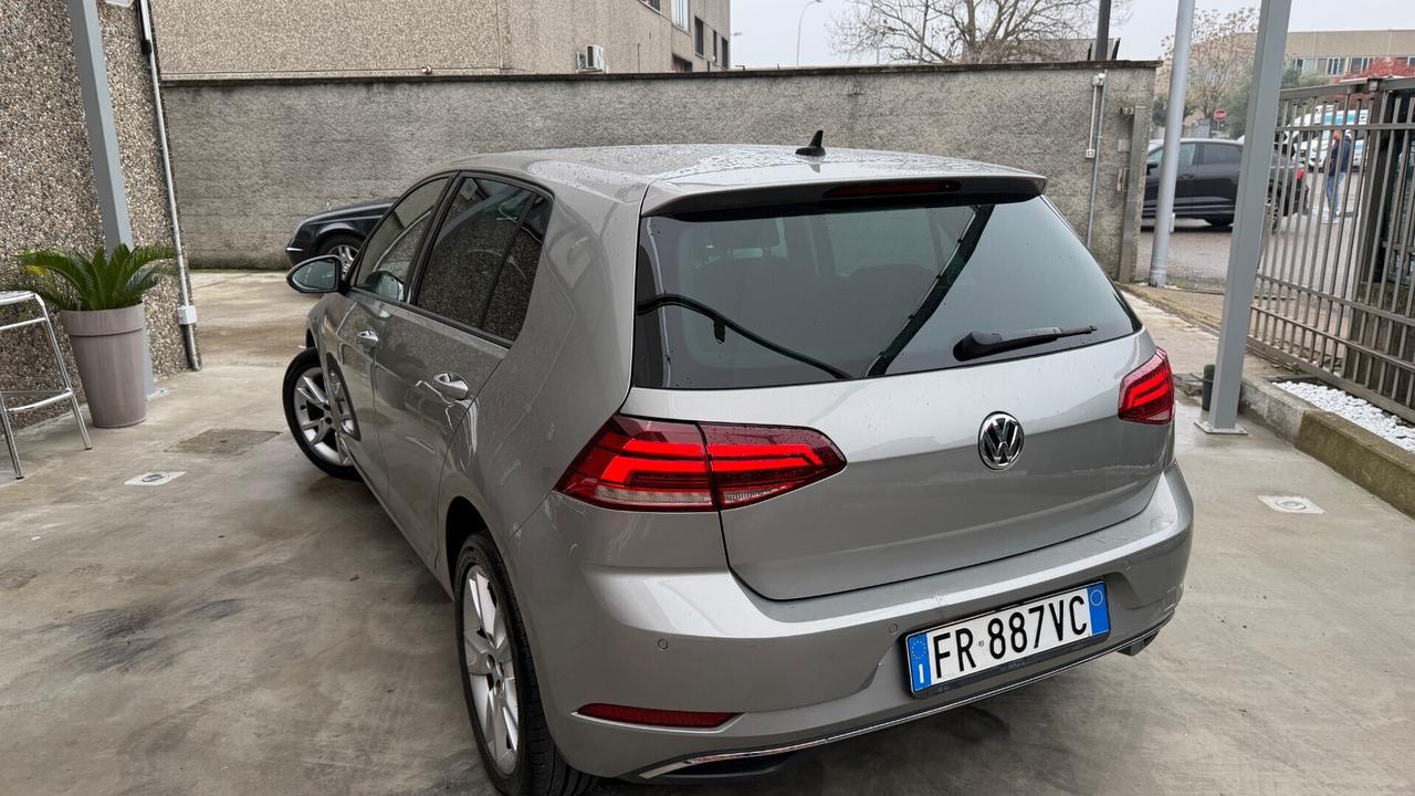 VW GOLF 1.6 TDI 110 CV EURO6B. BlueMotion Tech