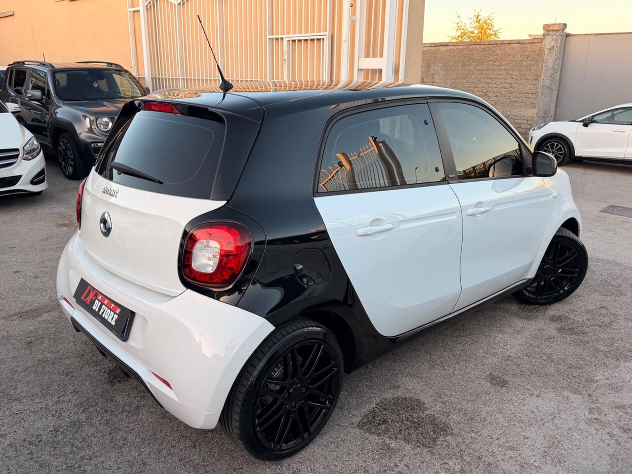 Smart ForFour 0.9 90Cv Turbo Allestimento Brabus