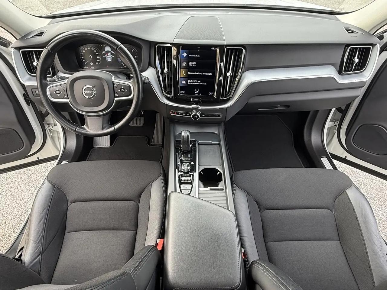 Volvo XC 60 XC60 B4 (d) R-design