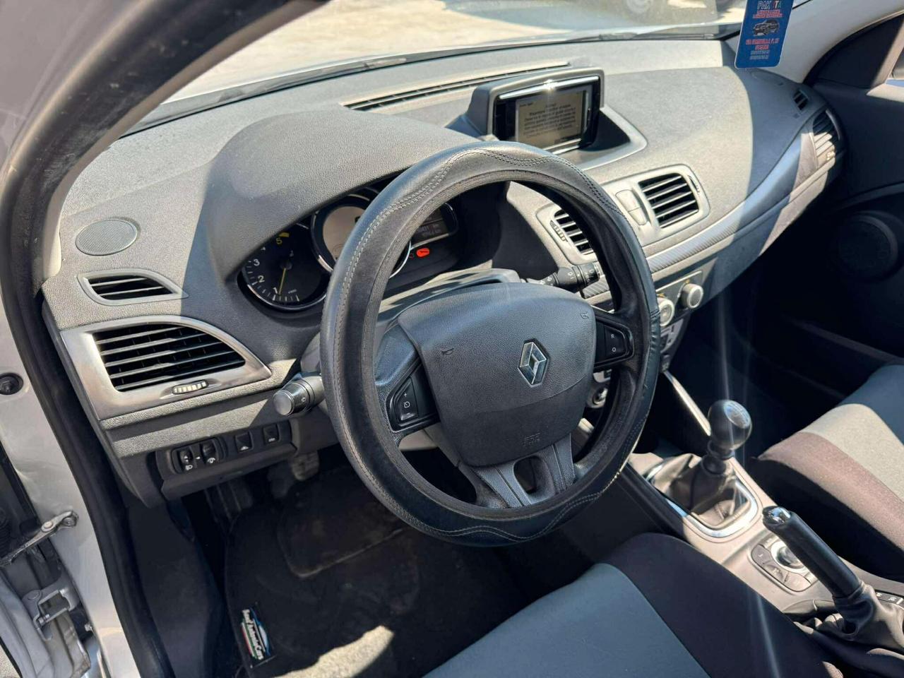 Renault Mégane 1.5 dCi 110CV SW Live-2013