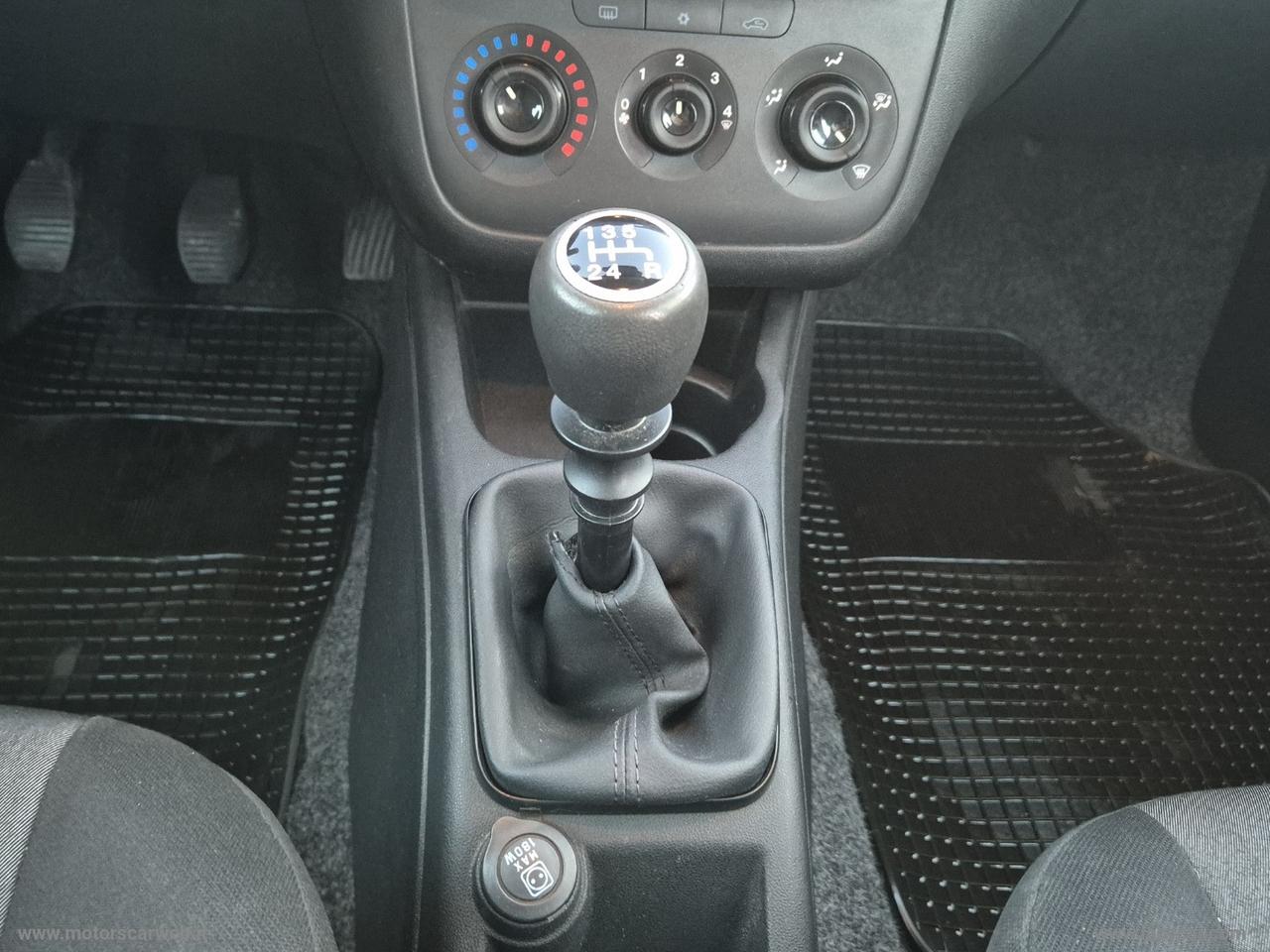 FIAT Punto 5p 1.2 Street E6