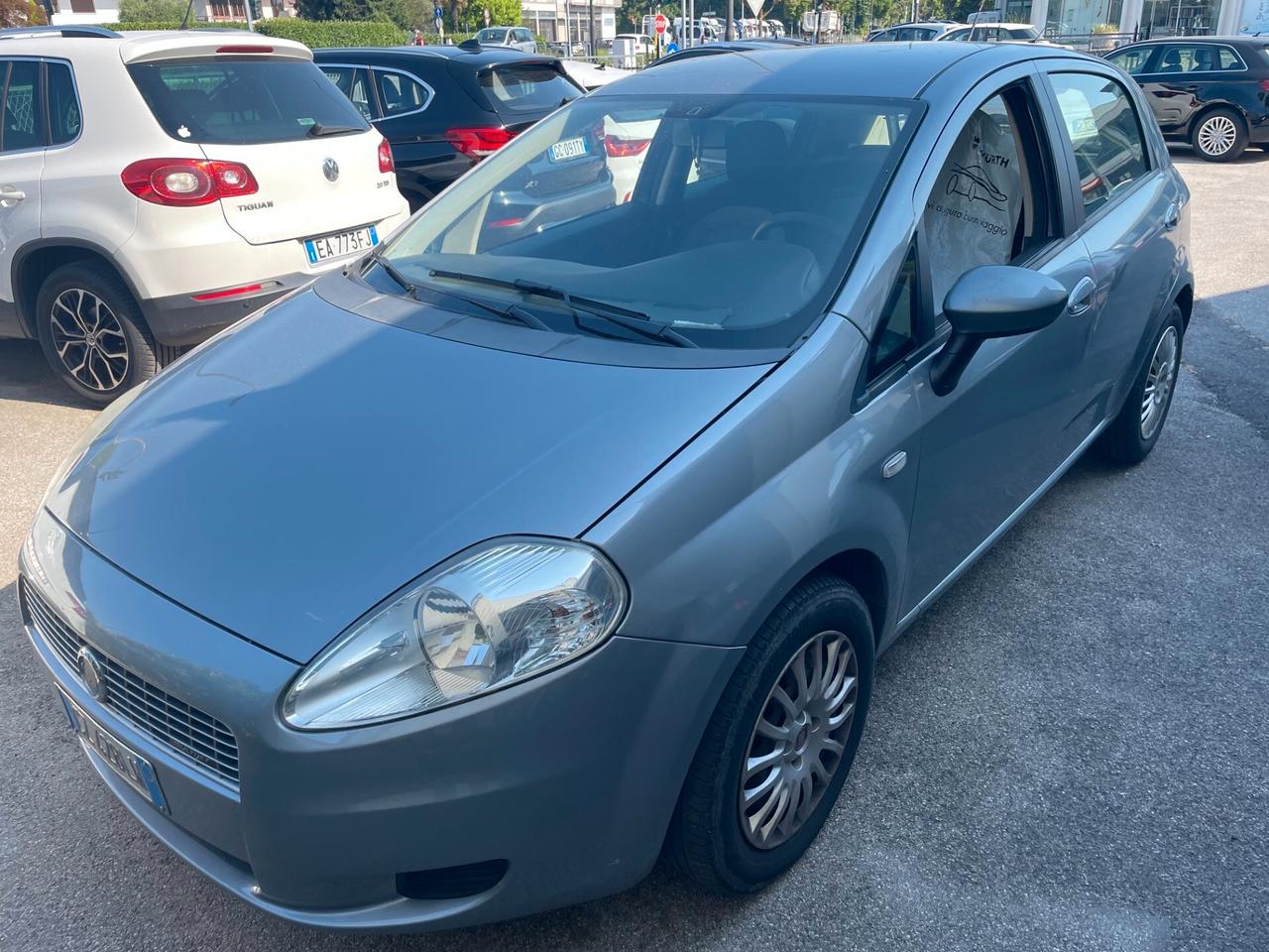Fiat Grande Punto 1.3 MJT 75 CV 5 porte Dynamic
