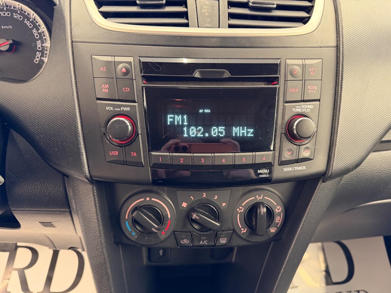 Suzuki Swift 1.3 DDiS 3 porte GL Top