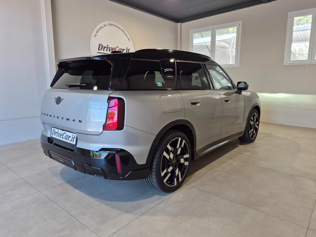 MINI Countryman C JCW 125 CV/170 CV TETTO PANORAMICO APRIBILE PACCHETTO XL C.20" SEDILI IN PELLE ELETTRICI NAVI APPLE CAR PLAY/ANDROID AUTO FARI FULL-LED