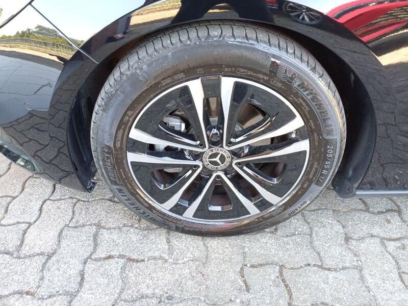 Mercedes-Benz Classe B B 180 d Advanced