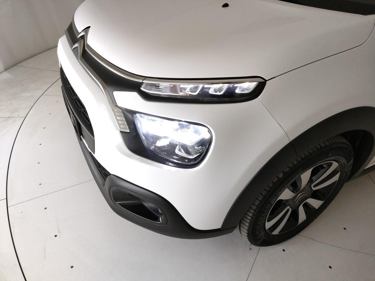 Citroen C3 1.2 puretech Shine s&s 83cv