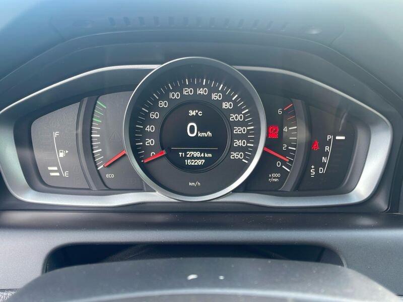 Volvo XC60 2.0D D3 Geartronic Momentum