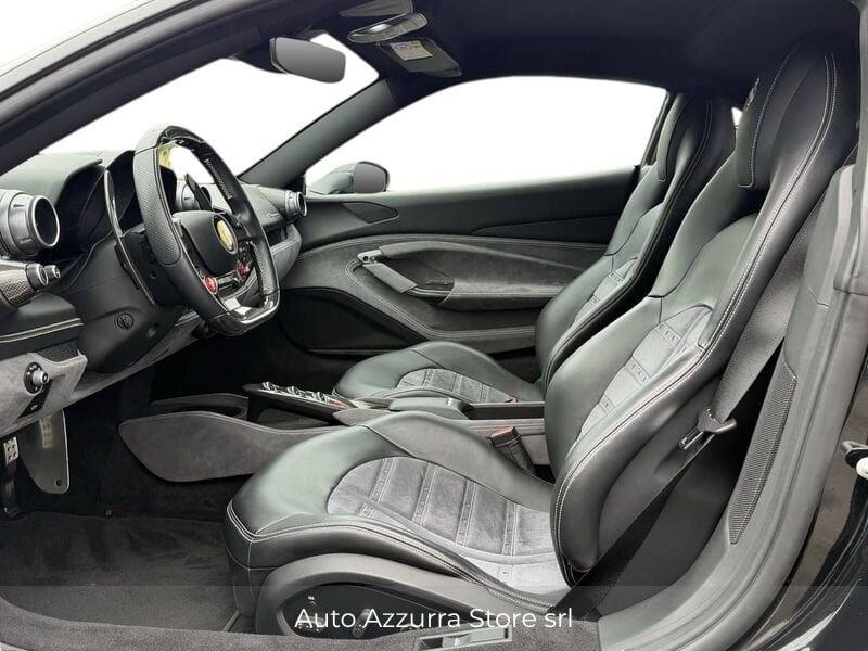 Ferrari F8 F8 Tributo Coupe 3.9 | IVA, CARBON, LIFT, 20", DAYTONA SEATS
