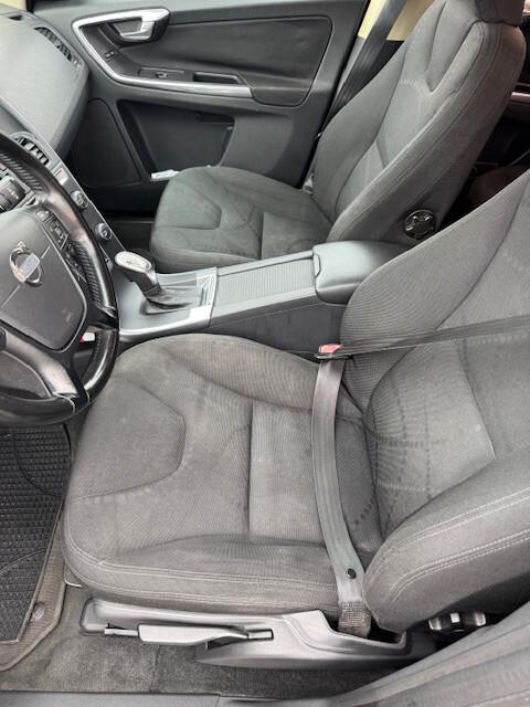 Volvo XC 60 D5 AWD Geartronic Summum