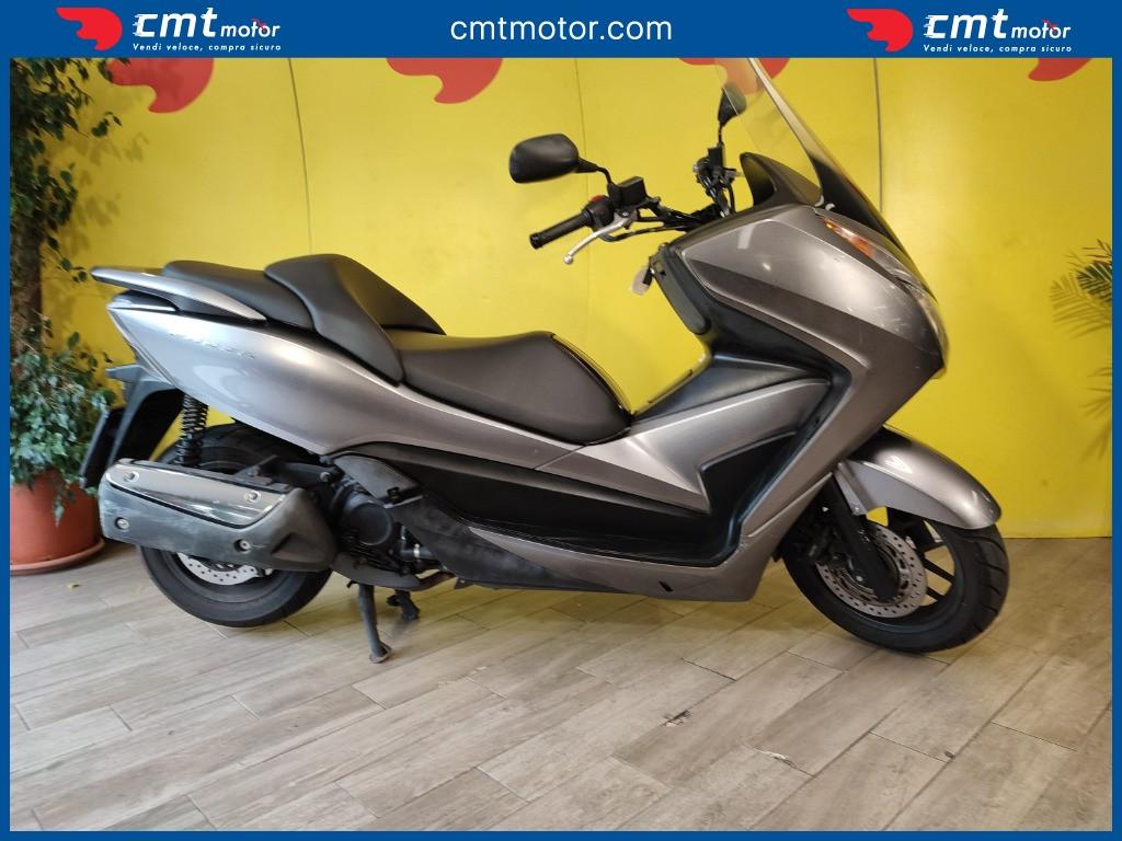 Honda Forza 300 - 2015