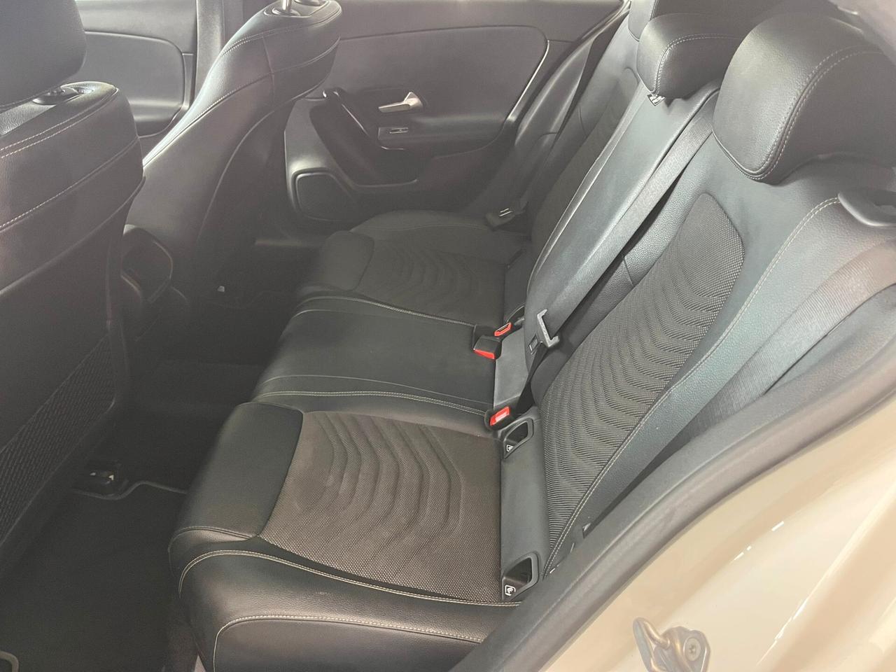 Mercedes-benz A 180 d Sport