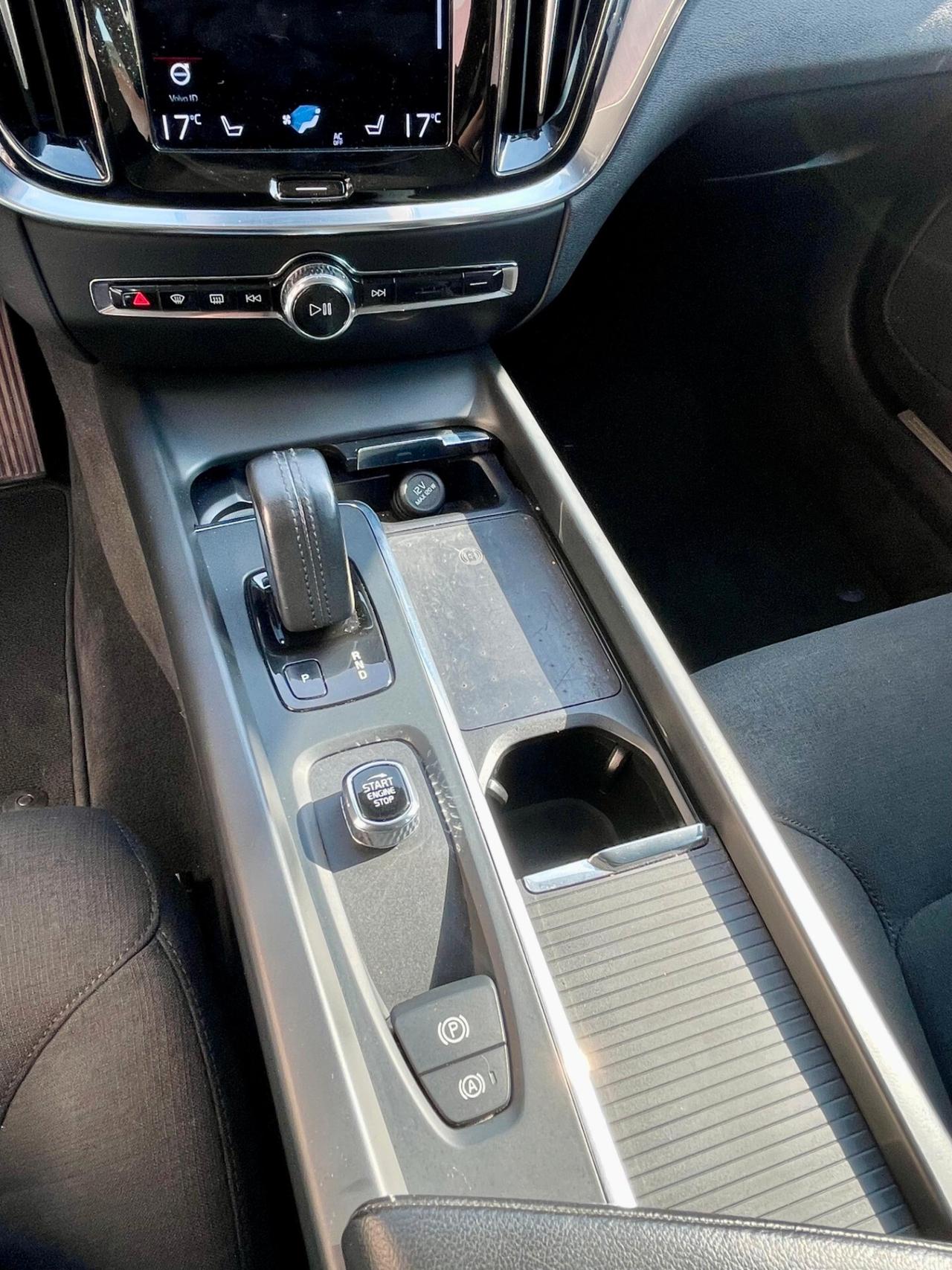 Volvo V60 Geartronic IVA ESPOSTA - TAGLIANDI UFFICIALI