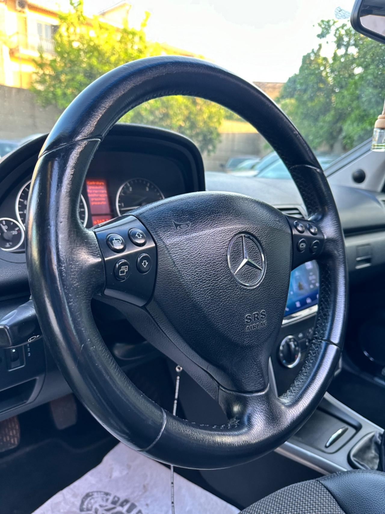 Mercedes A 180 magnifica tetto apribile