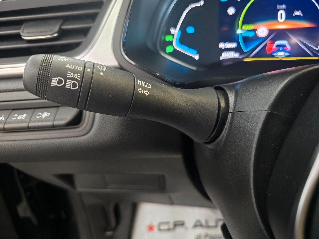 Renault Captur 1.6 E-Tech full hybrid Techno 145cv auto
