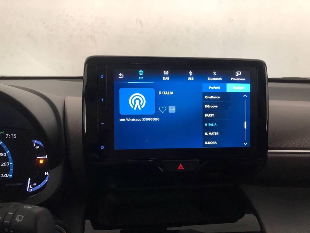 Toyota Yaris Cross 1.5 H Lounge FWD E-CVT