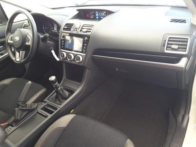 SUBARU XV 2.0i 6MT Style