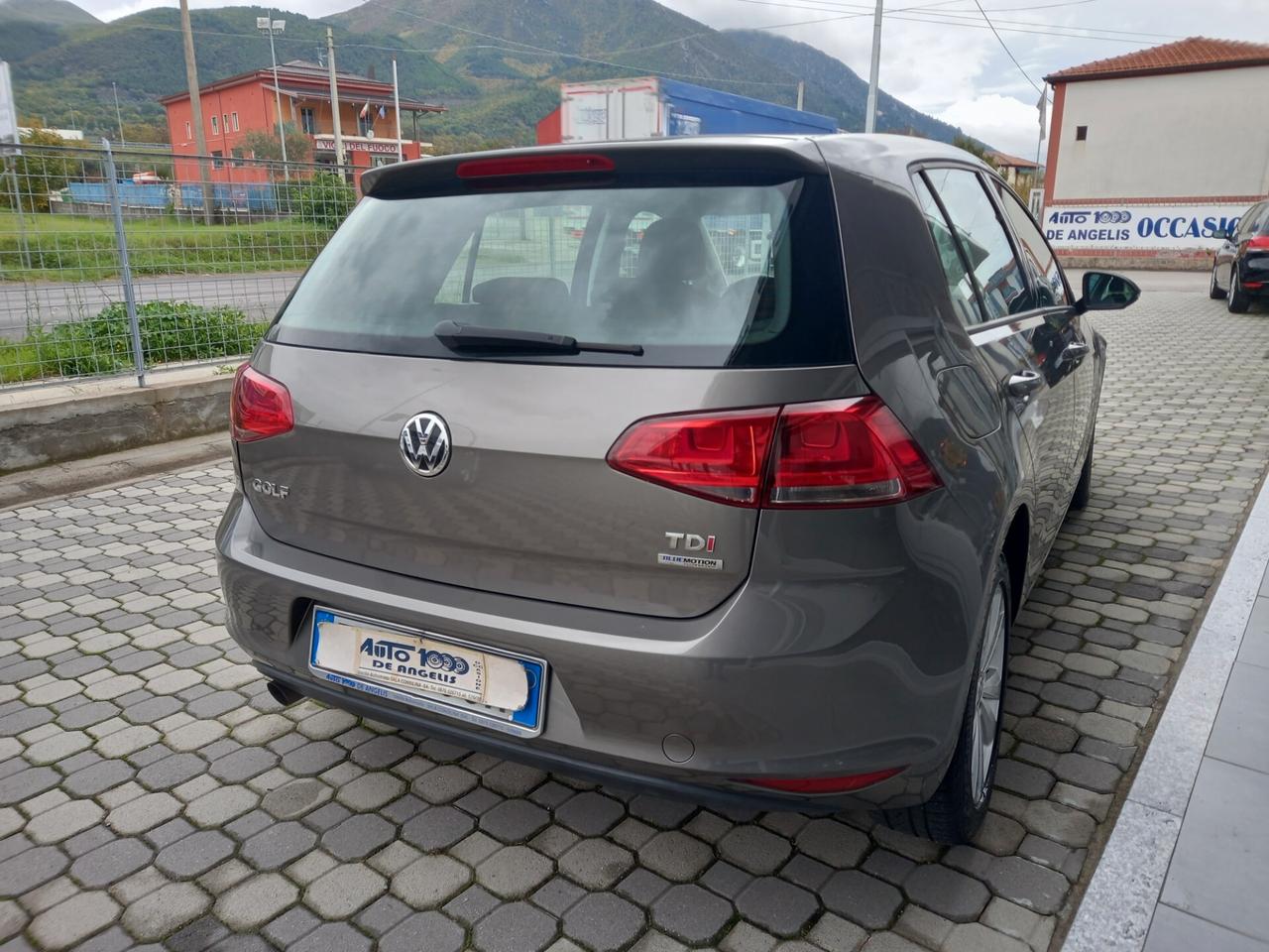 Volkswagen Golf 1.6 TDI 105 CV ** BLUEMOTION TECHNOLOGY ** 5 PORTE