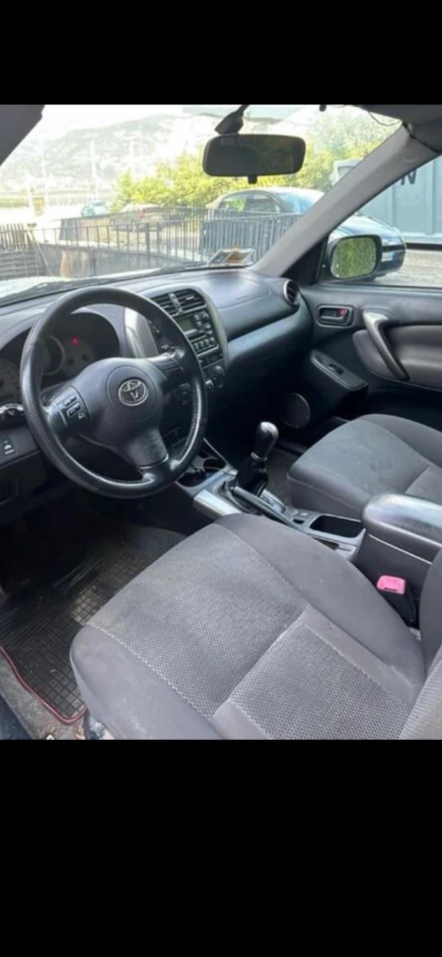 Toyota RAV 4 RAV4.com 2.0 Tdi D-4D cat 5 porte NEOPATENTATI
