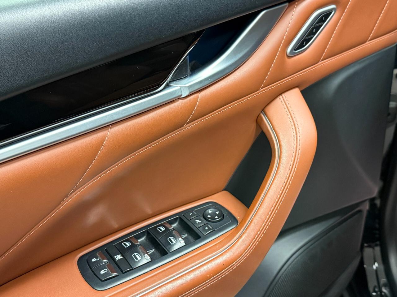 Maserati Levante V6 Diesel AWD Gransport - IVA ESPOSTA