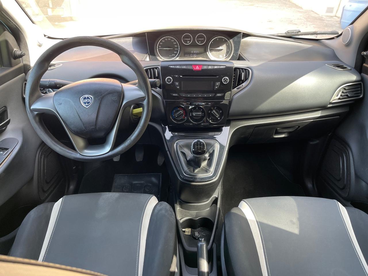 Lancia Ypsilon 1.3 MJT 16V 95 CV 5 porte S&S Elefantino