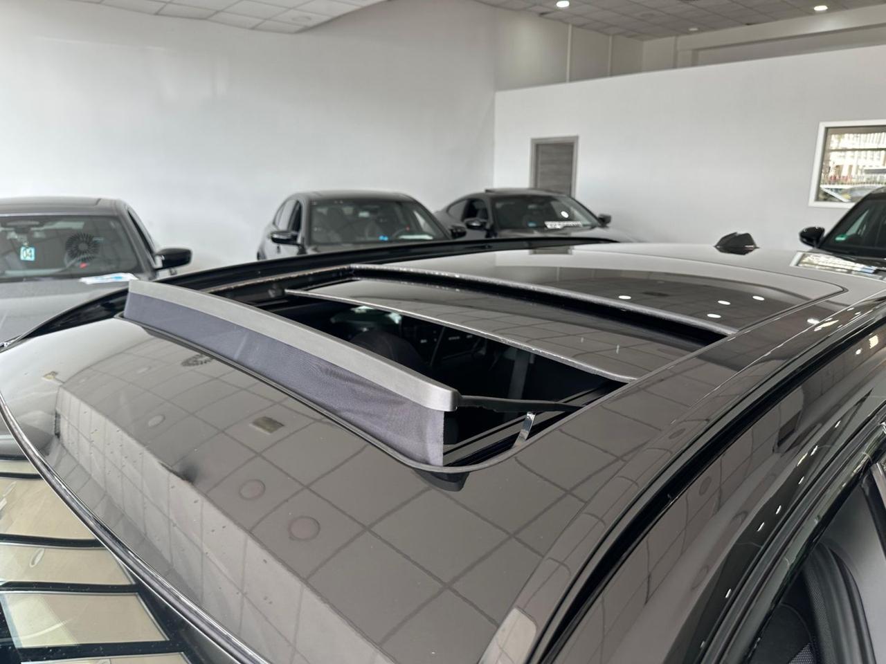 BMW Serie 3 Touring XDrive M-Sport Tetto Navi C.Lega19" PDC MSport M