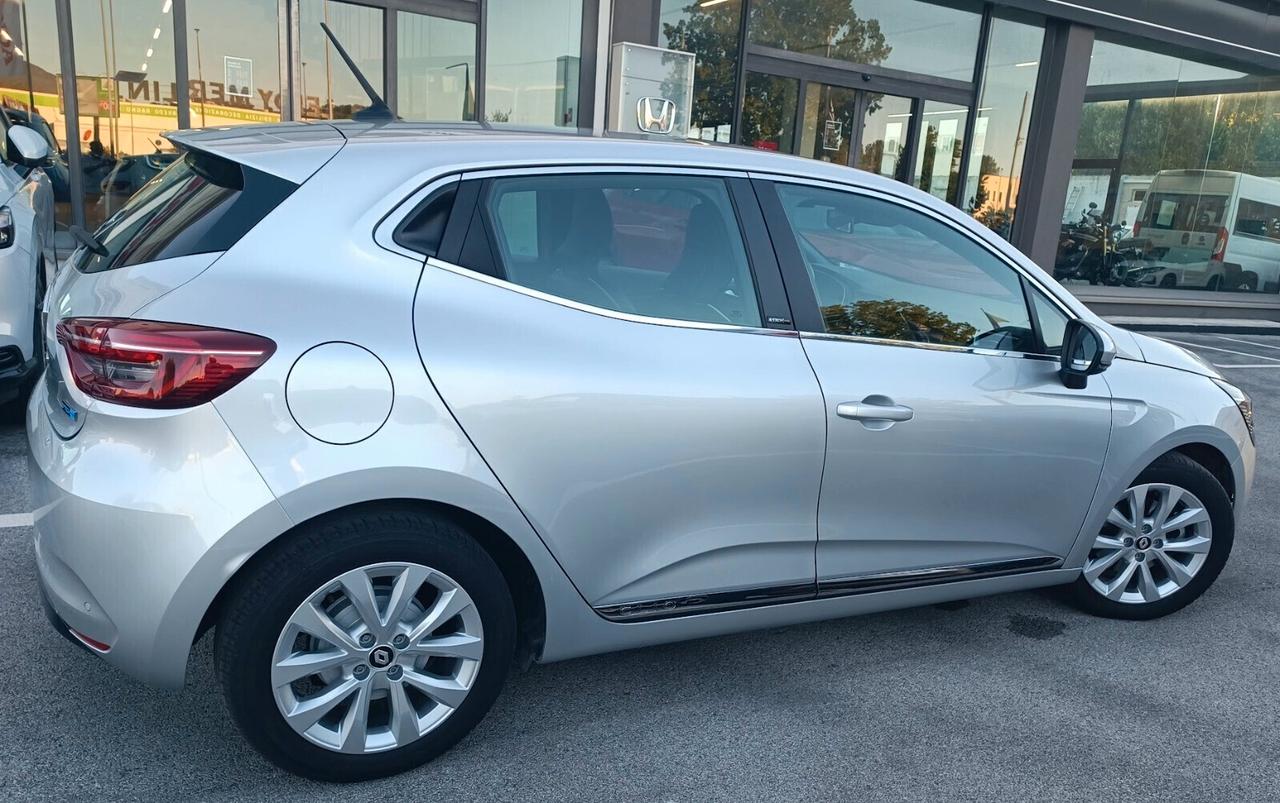 Renault Clio Full Hybrid E-Tech 140 CV 5 porte Intens