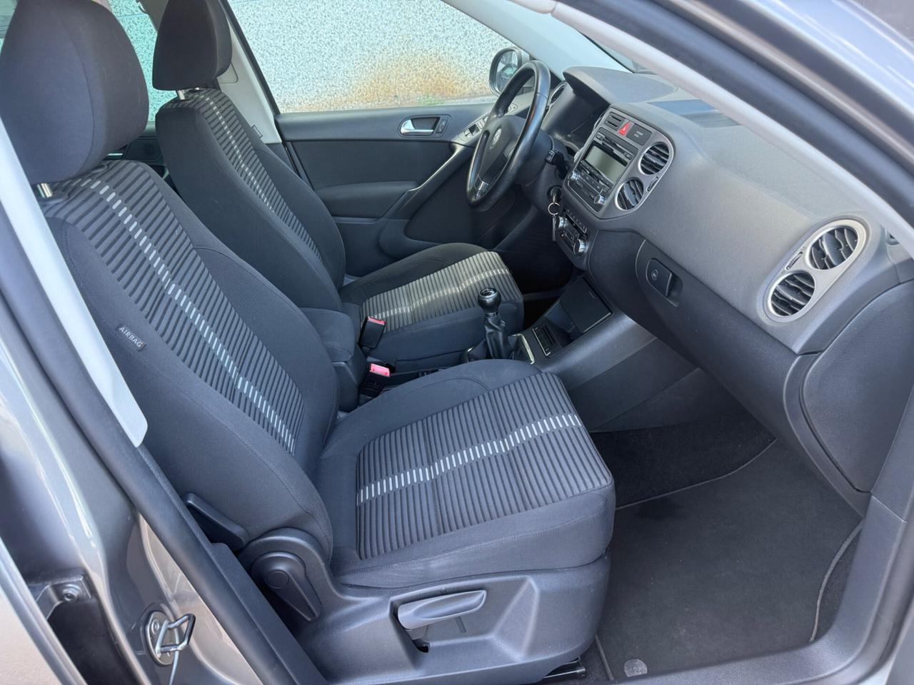 Volkswagen Tiguan 2.0 TDI DPF 4MOTION Sport & Style