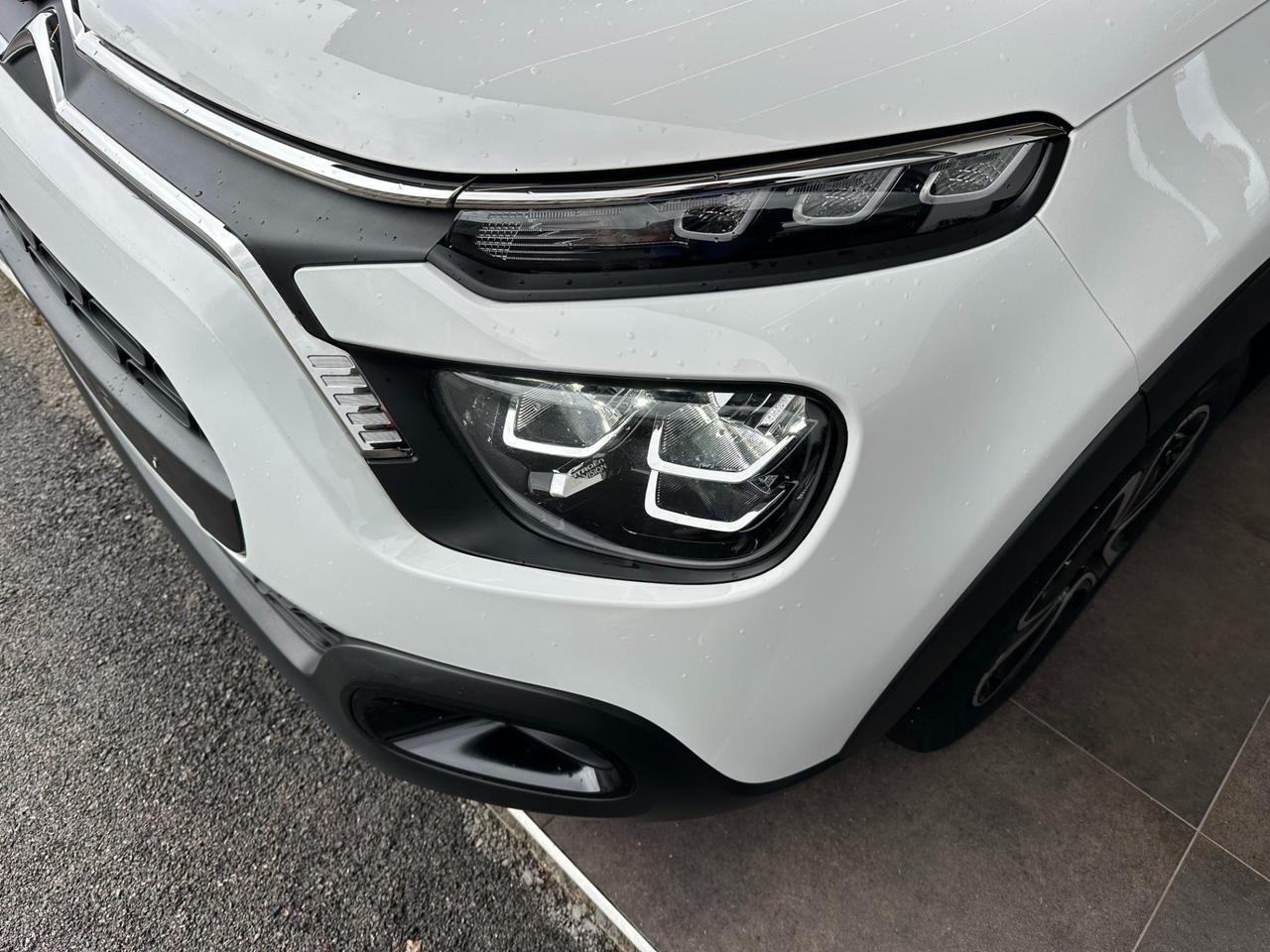 Citroen C3 1.2 puretech Shine s&s 83cv