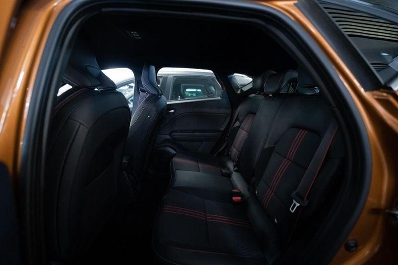 Renault Captur 1.6 E-Tech phev RS Line 160cv auto