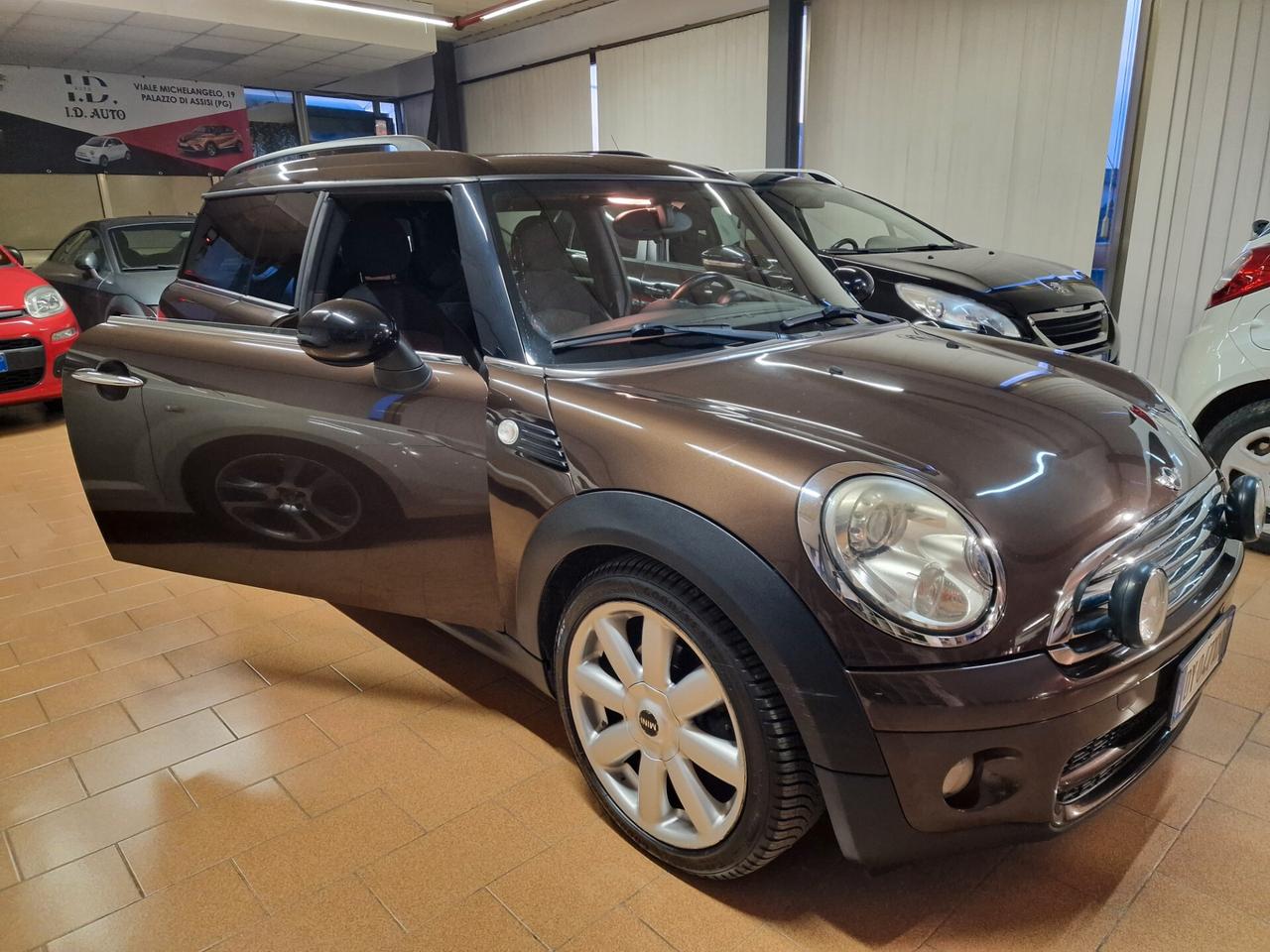Mini Cooper D Clubman 1.6 16V, 161 mila chilometri ok neopatentati