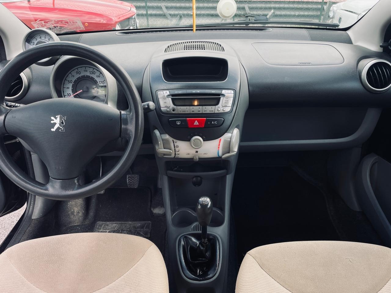 Peugeot 107 1.0 68CV Plaisir