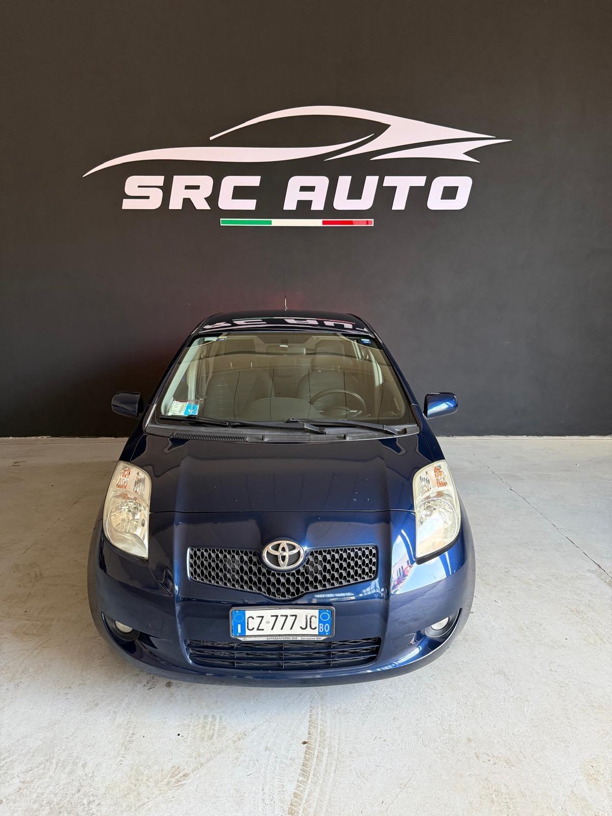 Toyota Yaris 1.0 5 porte Sol