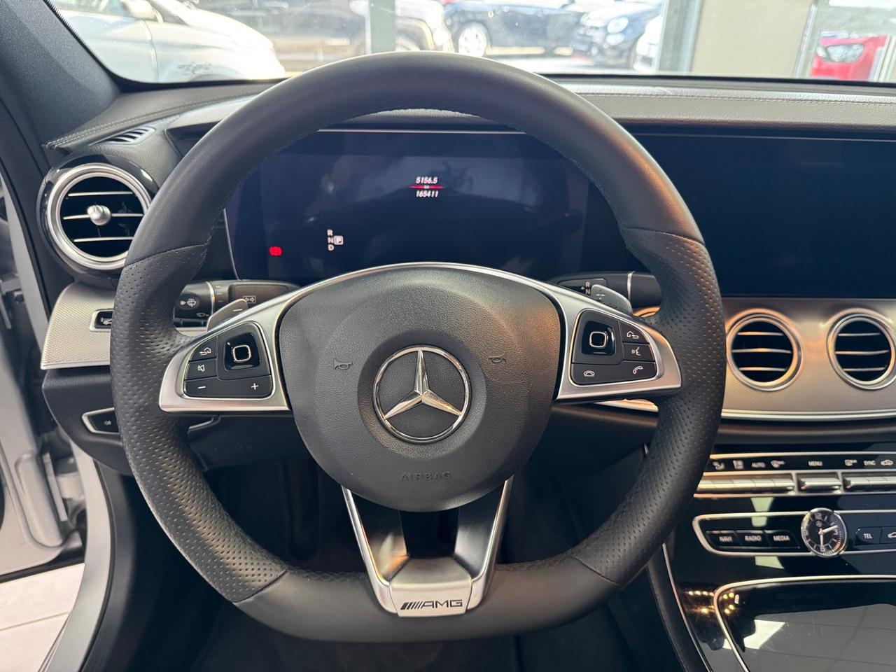 Mercedes-benz E 220 d Auto Premium Plus