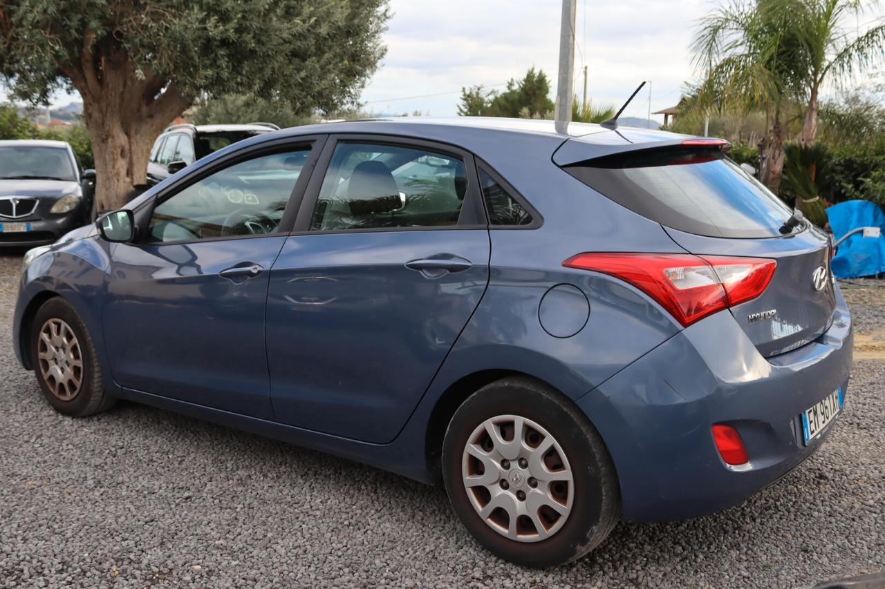 Hyundai i30 1.6 CRDi 5p. Comfort A/T