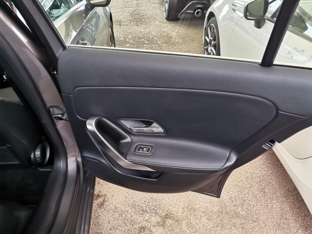 Mercedes Classe A A 180 Business Extra auto