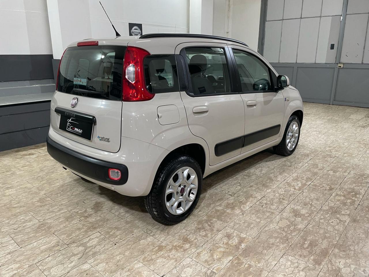 Fiat Panda 0.9 TwinAir Turbo Natural Power Lounge