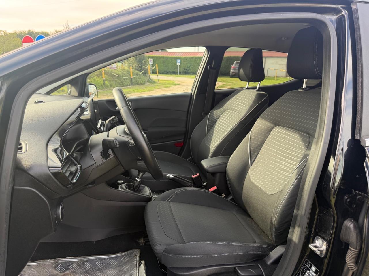 Ford Fiesta 1.5 TDCi 5 porte Vignale