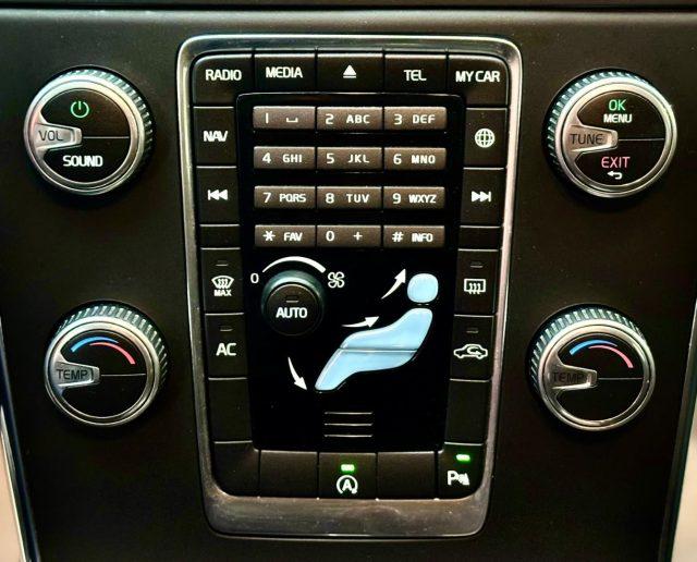 VOLVO V60 D2 1.6 Powershift Kinetic