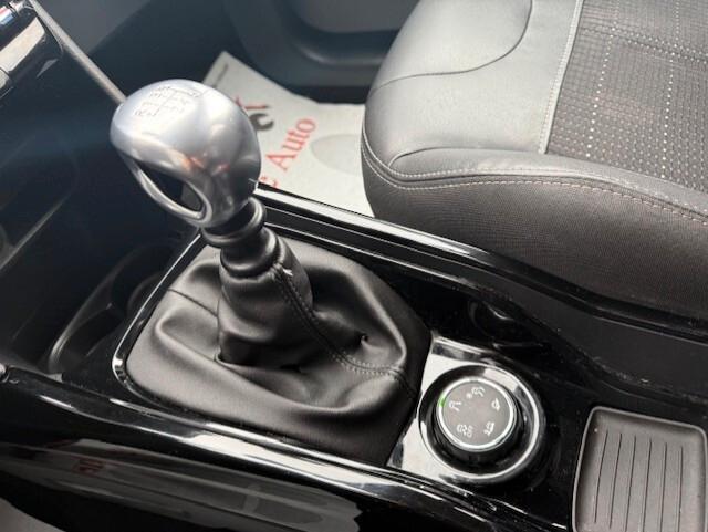 Peugeot 2008 BlueHDi 100 S&S Allure